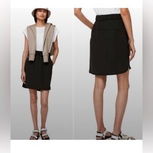 LULULEMON on the Fly Skirt - size 4